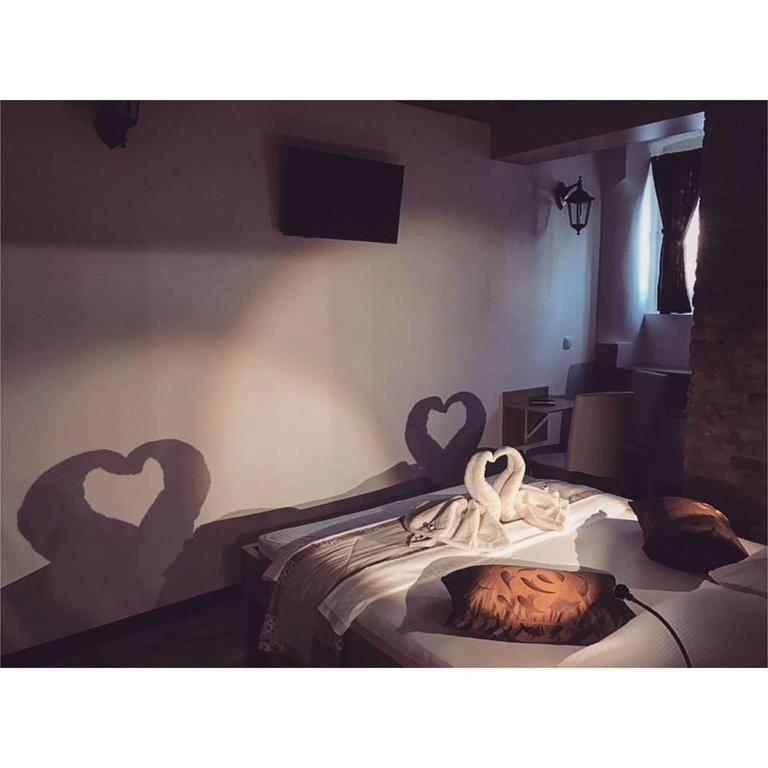 Guesthouse Bed 4 You Zagreb Bagian luar foto